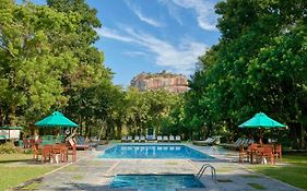 Sigiriya Hotel